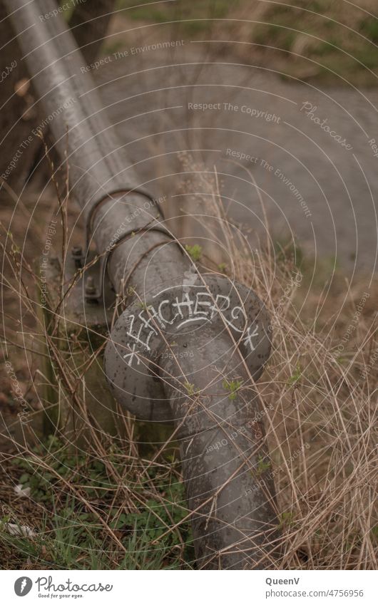 Pipeline on the road Conduit Street Pipe network conduit Construction Transmission lines Effluent Water pipe Provision Technology Installations Iron-pipe