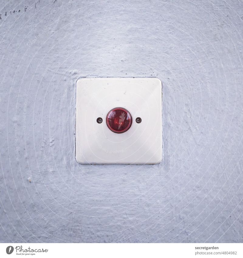 [hansa BER 2022] The round in the square Switch Red Wall (building) Light switch Warn White Minimalistic Pushing Haptic Plaster interior Detail Colour photo