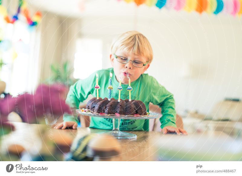 365 x 4 Happy Table Party Eating Birthday Human being Child Boy (child) Infancy Face 1 3 - 8 years Bright Joie de vivre (Vitality) Feasts & Celebrations Candle