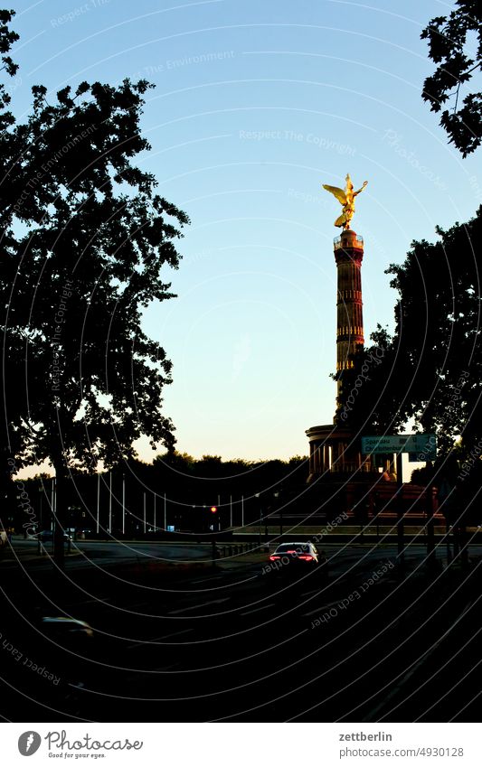 Victory column in the evening Evening Tree Berlin leaf gold Monument Germany Twilight else Closing time Figure Gold Goldelse victory statue big star