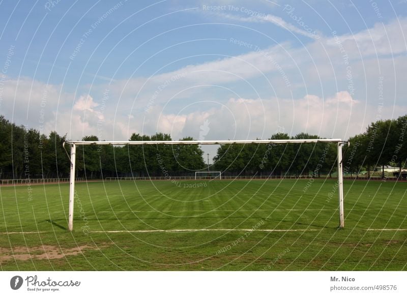 lawnspocht Leisure and hobbies Sports Ball sports Goalkeeper Soccer Sporting Complex Football pitch Sky Beautiful weather Grass Athletic Soccer Goal