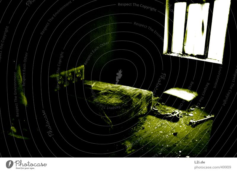 Green Room II Black White Light Window Dark Creepy Wall (building) House (Residential Structure) Floor covering Destruction Old Contrast Loneliness Blanket