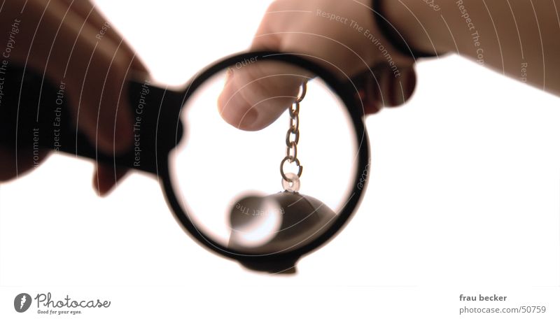 magnifier Hand Blur Fingers Keyring Enlarged Nail Magnifying glass Chain Glass Statue