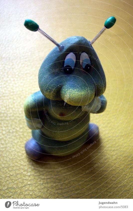 Worm with wire ears Toys Posture