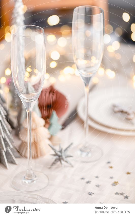 Christmas table settings xmas settings xmas dinner christmas holiday cutlery trendy design home new year glass empty festive plate event celebrate party elegant