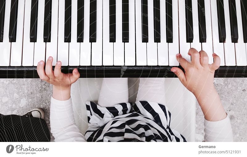 hands playing piano art