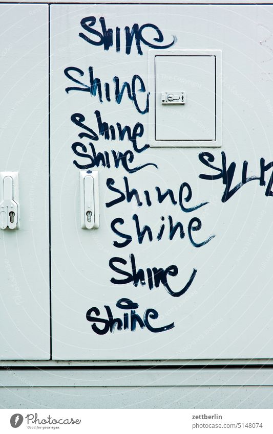 shine Remark embassy Colour sprayed graffiti Grafitto Message Slogan tagg Tagging (graffiti) Wall (barrier) message policy Damage to property writing slogan