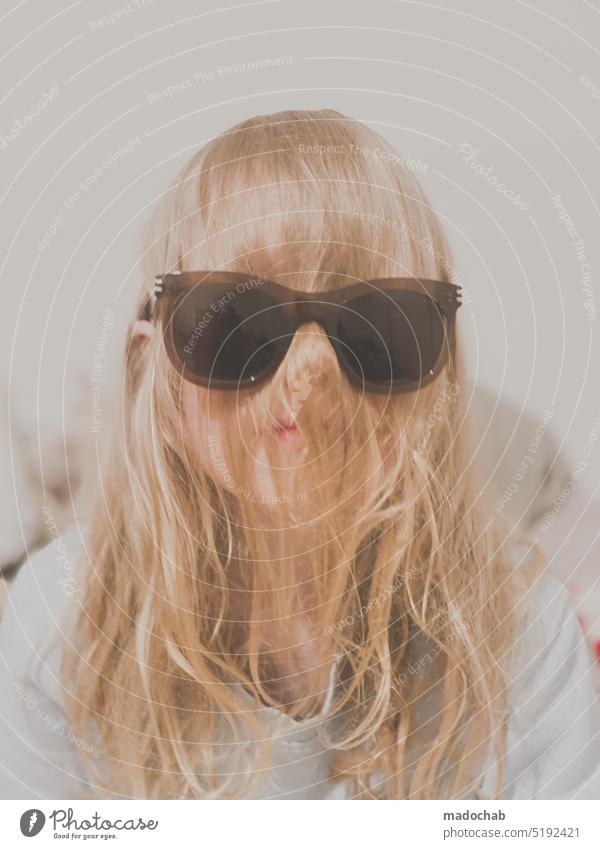 lion's mane Hair and hairstyles Hairdresser Haircut Lion's head Child Shock of hair Curl shaggy Long-haired Disheveled Human being Sunglasses Face Head portrait