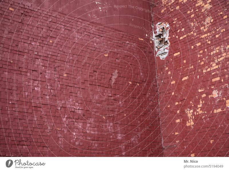 Worn Hollow masonry Wall (barrier) Facade Architecture Surface structure Building Red stonewalled Corner Wall (building) Structures and shapes worn-out