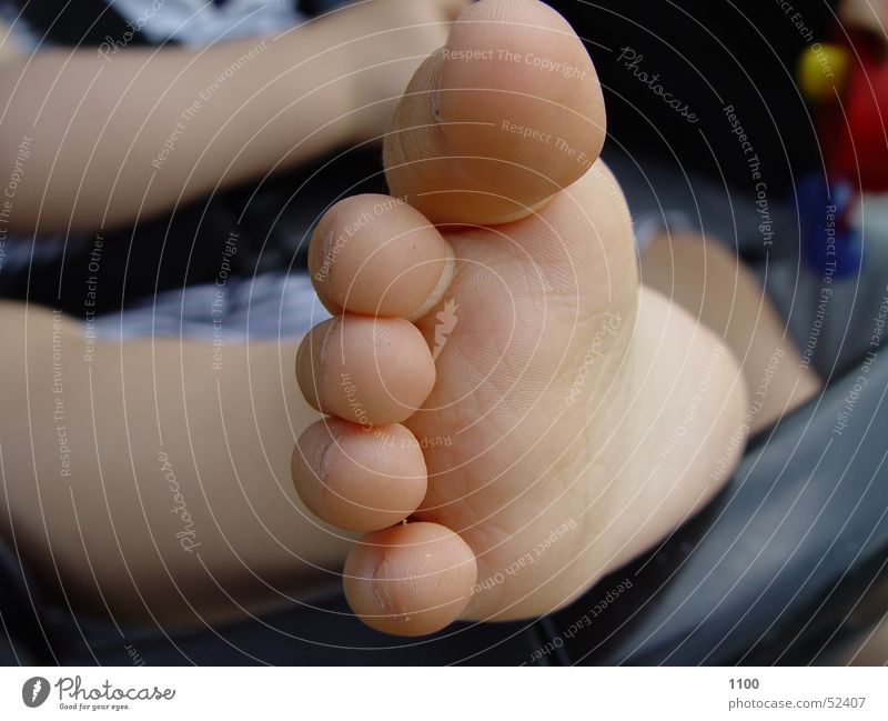 toes Toes Child Baby carriage Feet Legs Human being Macro (Extreme close-up) Skin Structures and shapes Barefoot