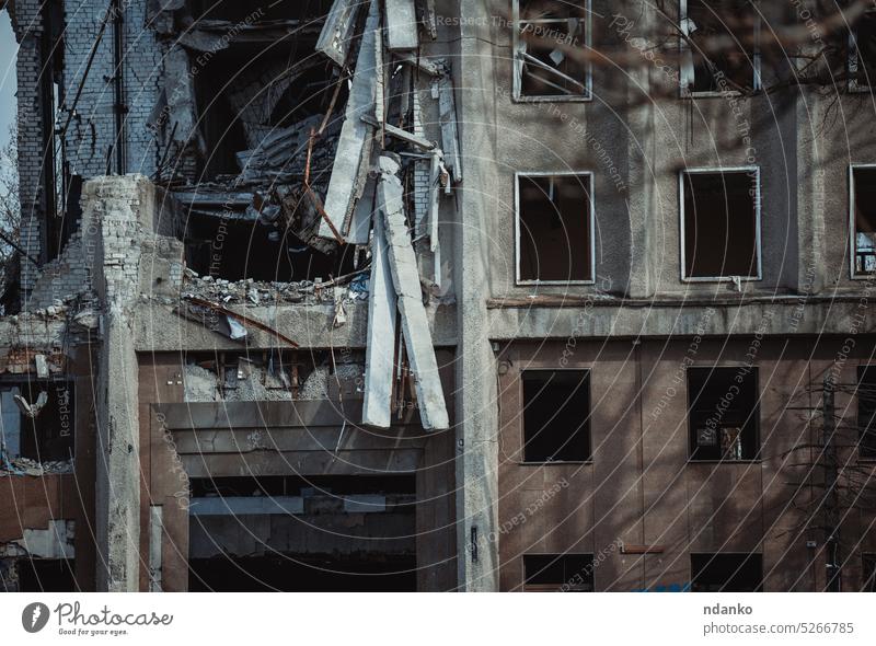 Destroyed administrative building in Ukraine, April 2023 Mykolaiv ruin aggression destroy destruction disrupted facade house outdoor ukraine urban wall war