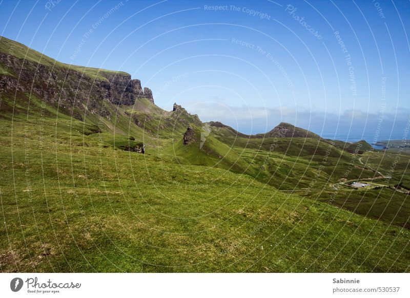 Quiraing Vacation & Travel Tourism Summer Summer vacation Mountain Hiking Isle of Skye Scotland Moody Loneliness Far-off places Fantastic Colour photo