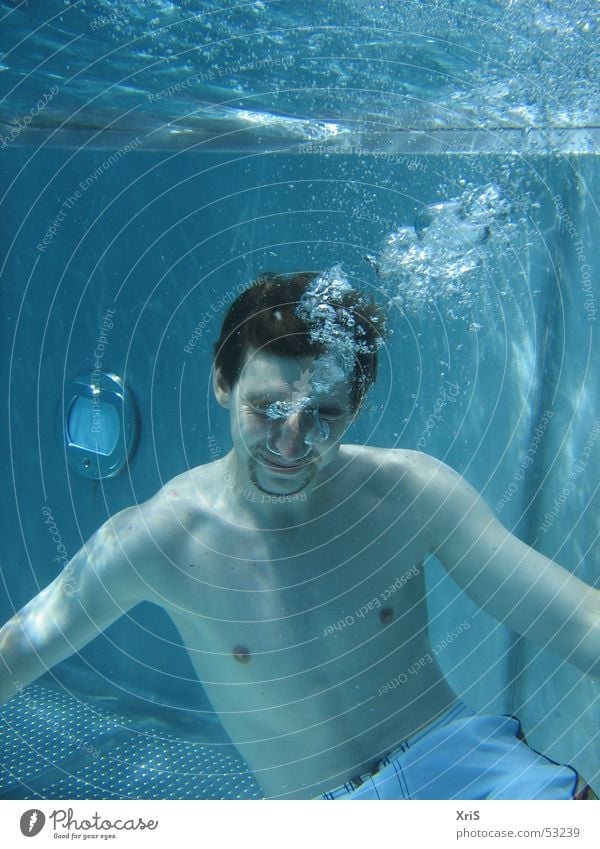 Sub-Aqua Swimming pool Dive Man Air bubble Underwater photo Water Blue Swimming & Bathing