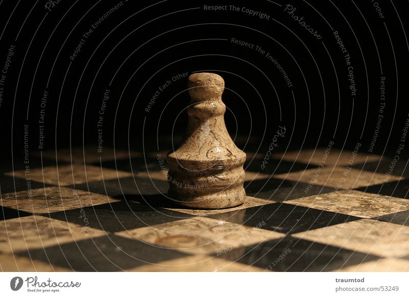 High Res Chess Pieces Close Up Picture — Free Images