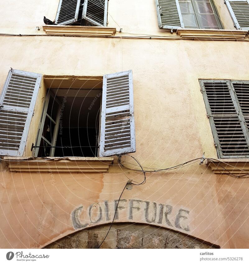 In the alleys of Toulon VIII France Southern France Old town Mediterranean Building Facade Deserted Architecture Town Window Historic Vacation & Travel Tourism