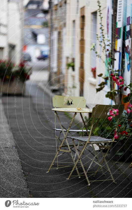 Seating group on the street Shallow depth of field Deserted Exterior shot Colour photo Garden chair Café Free Empty Outdoor furniture Sidewalk café Sit