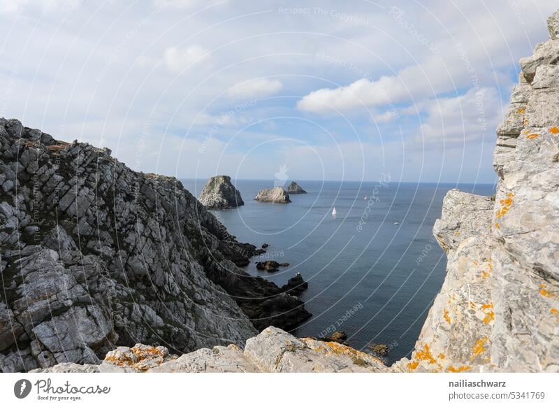 brittany Horizon Horizon above the water Brittany Water Nature Environment Beach Summer Waves Atlantic Ocean Landscape Rock coast Colour photo Tourism