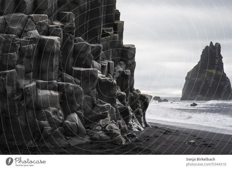 Premium Photo  Basalt stones as a background reynisfjara beach iceland sharp  rocks photography for design textures in nature