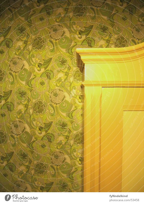 walls - How do I remove wallpaper when it is close to a cupboard? - Home  Improvement Stack Exchange