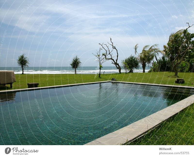 Bali Pool Swimming pool Indonesia Vacation & Travel Meadow Vantage point Ocean Waves Sky Water