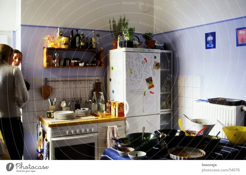 A typical scene in the shared kitchen Kitchen wg-everyday life Kitchen in a shared flat WG Joy Joint residence Roommate Buffet Stove & Oven Icebox