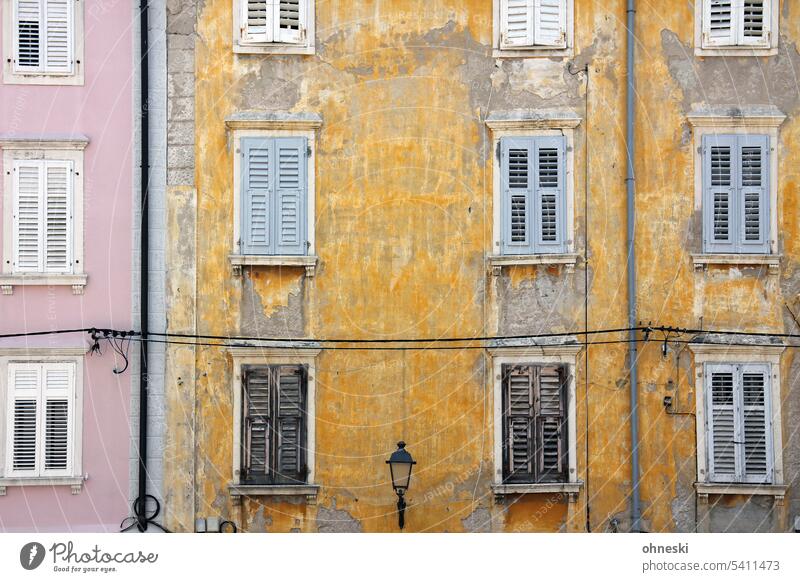 old plaster houses