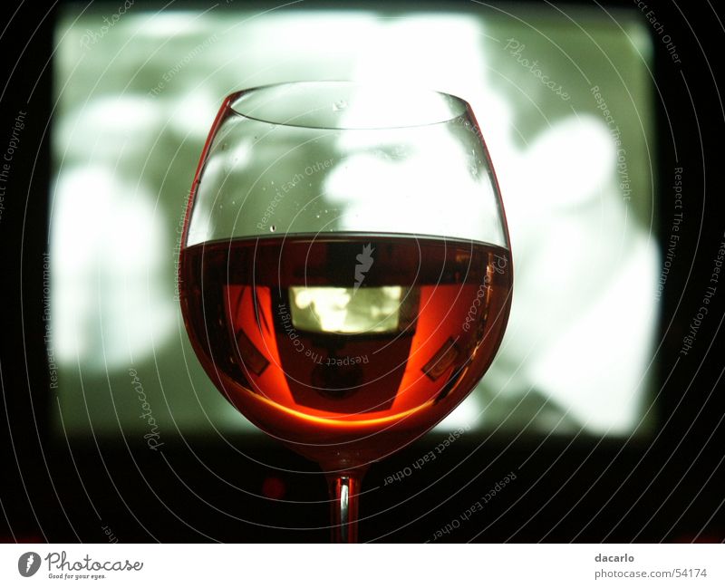 wine glass Wine glass TV set Reflection Mirror Glass