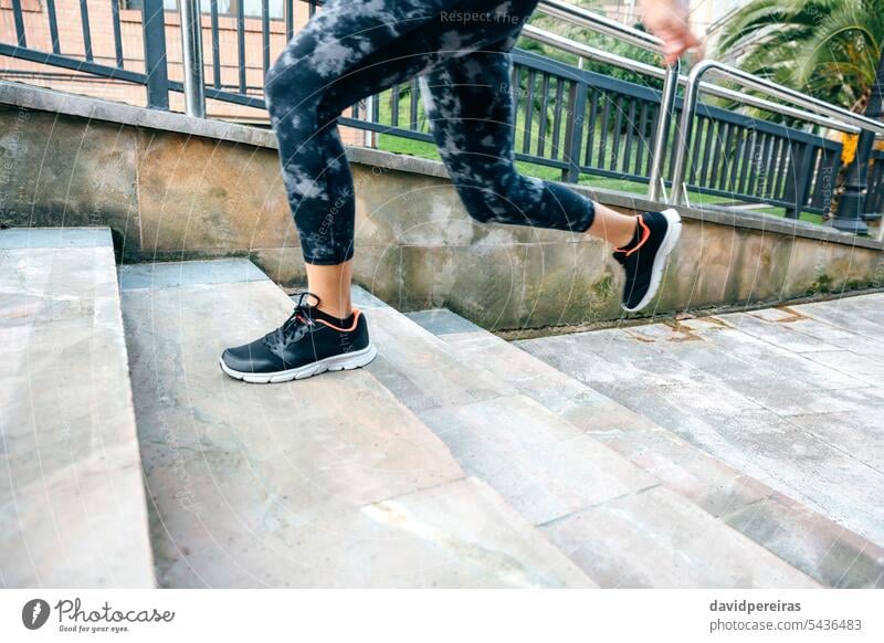 Legging sport Free Stock Photos, Images, and Pictures of Legging sport