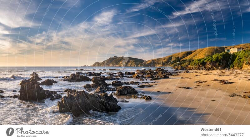 New Zealand, South Island, Southern Scenic Route, Catlins, sunrise at Nugget Point Otago Region morning light View Vista Look-Out outlook nature natural world