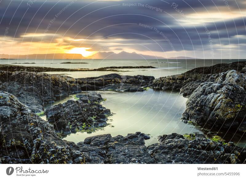 Great Britain, Scottland, Scottish Highlands, Council Area, coast near Arisaig, sunset coastline coast area Seacoast seaside copy space shoreline evening mood