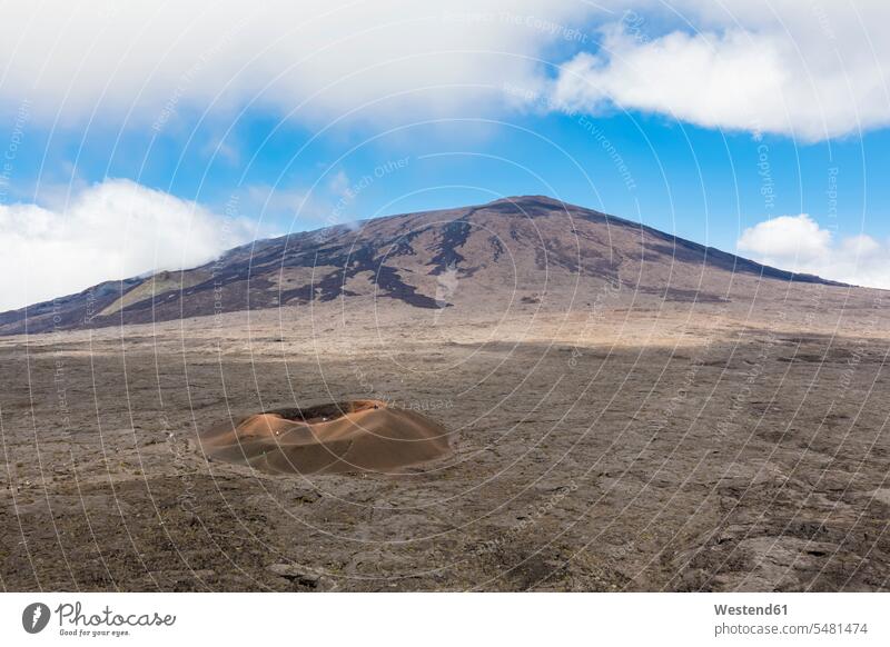 Reunion, Reunion National Park, Shield Volcano Piton de la Fournaise, Crater Formica Leo, View from Pas de Bellecombe journey travelling Journeys voyage