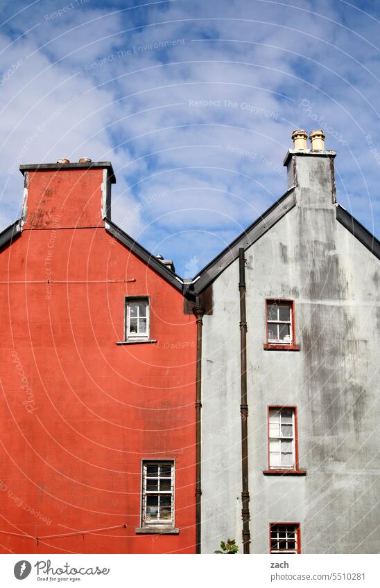 borderline I coloring House (Residential Structure) Ireland Facade Building Colour Wall (building) Wall (barrier) Old building colourfulness colored wall