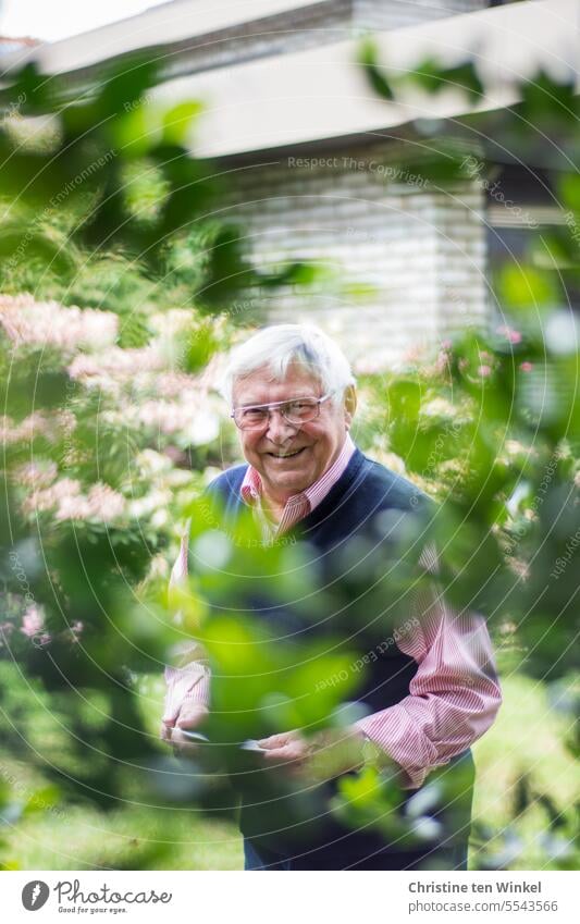 Favorite hairstyle | short white hair Senior citizen Man older man Pensioners Smiling white hairs Eyeglasses Person wearing glasses cheerful Shirt grandpa