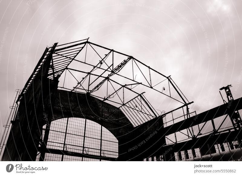 what was left of the hall Hall Roof construction Architecture Structures and shapes Silhouette Contrast Ruin Low-key Neutral Background Monochrome Back-light