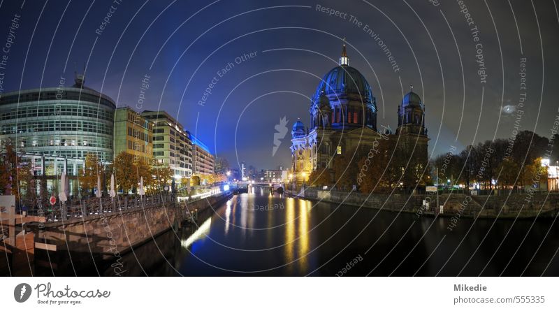 Spree Romanticism River Capital city Downtown Church Dome Manmade structures Architecture Tourist Attraction Romance Berlin Berlin Cathedral Panorama (Format)