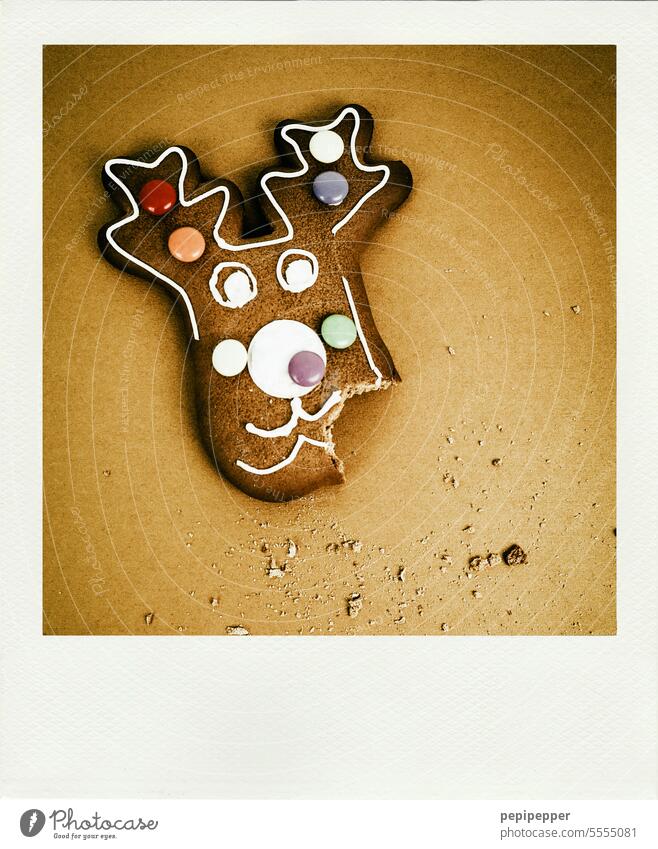 Bite-off elk gingerbread decorated with chocolate lentils Gingerbread Christmas & Advent Cookie Baking Christmas biscuit Baked goods Christmas baking