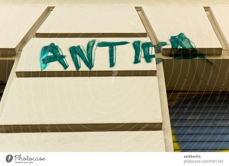 Antifa Remark Term embassy sprayed graffiti Grafitto illustration Art Wall (barrier) Message message policy Damage to property sprayer Town Scene tagg