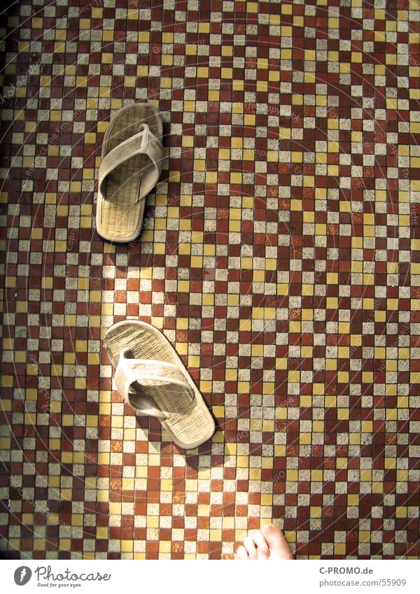 Great flooring Mosaic Yellow Red Brown Sandal Swimming pool Wellness Clothing Detail Tile Feet Spa tiles foot