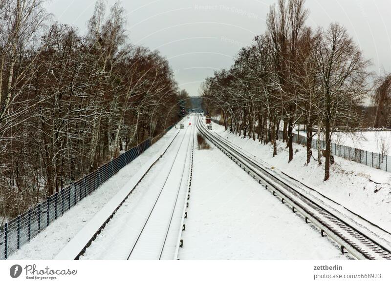 S25 / S26 (to Teltow) Berlin snowed in Cycle path Frost January Cold chill Virgin snow Park Snow Snow layer Town Winter winter holidays Commuter trains public