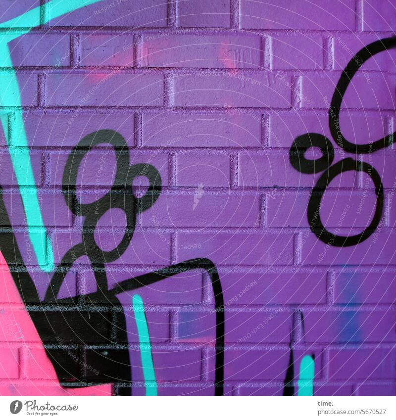 fishing mouse in a red armchair against a purple background with empty thoughts and splashes of water graffiti Wall (barrier) variegated colors Scribbles