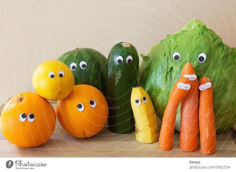 Hello vegetables Vegetable oranges Zucchini carrots Lettuce Banana Derby Food Vegetarian diet Funny eyes Colour photo Nutrition Eating Vegetables with eyes