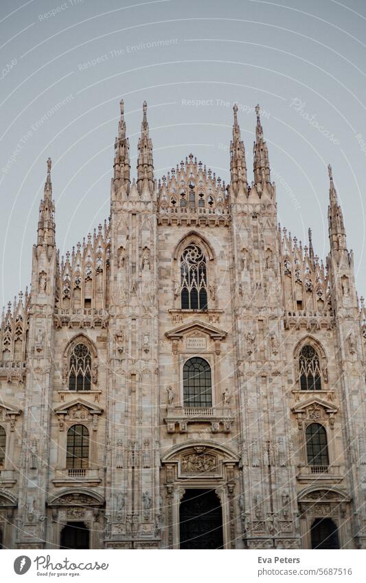 Duomo di Milano, Milan Cathedral Italy Milano Duomo Tourist Attraction Architecture Church Europe Monument Dome Tourism Historic Building Landmark Old