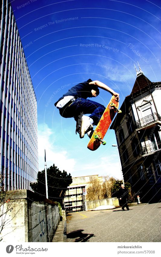 Skaterboy IV Skateboarding Style Etnies Retro Jump Man Air Cool (slang) Ollie Blue Sky Trick jump