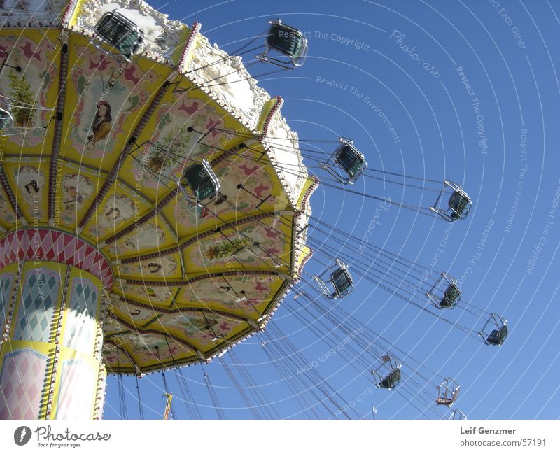 Bremer Freimarkt Carousel Chairoplane Fairs & Carnivals Multicoloured Blue sky