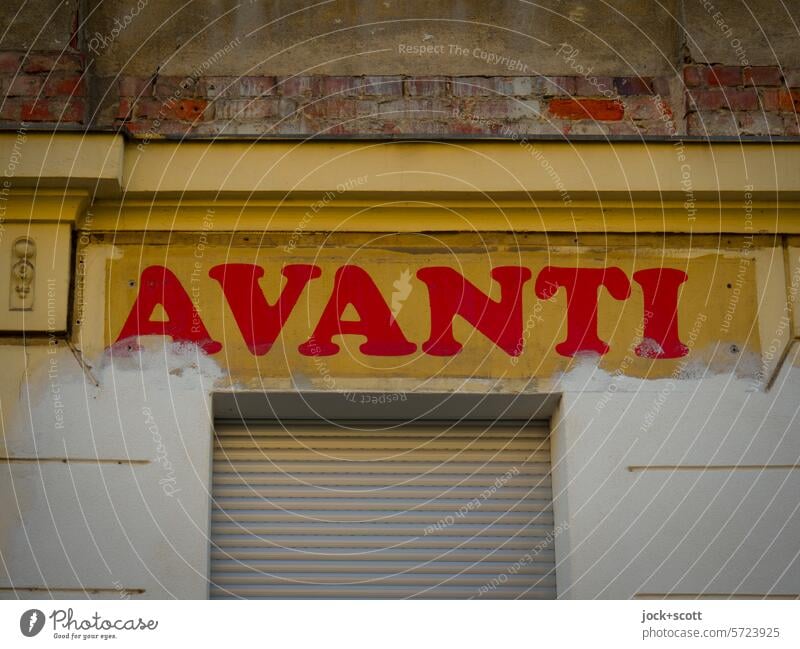 AVANTI with the refurbishment Avanti Word Roller shutter Characters Typography Capital letter Authentic Style Weathered Ravages of time Retro Change Nostalgia