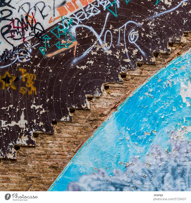 Former staircase Stairs Graffiti Old Decline Colour Wall (barrier) Ruin Close-up Broken Transience