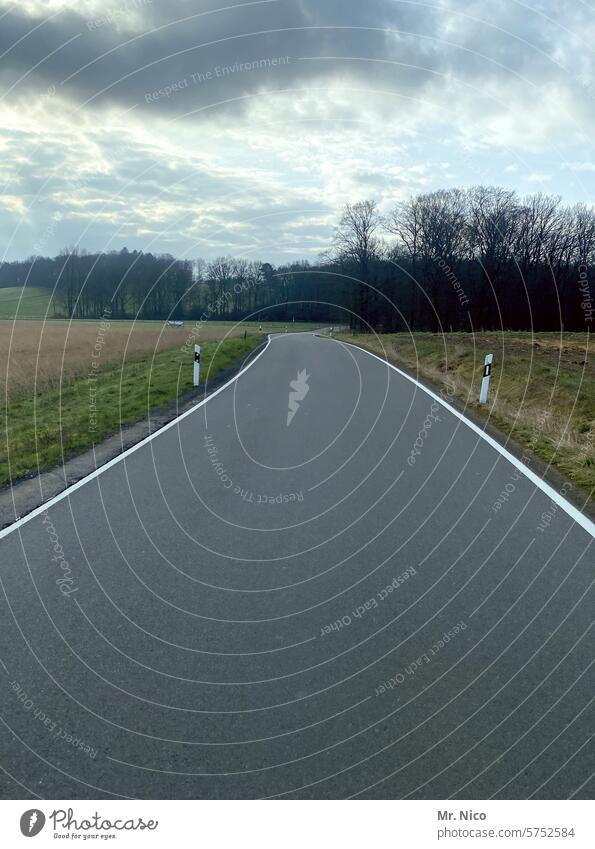 highway Country road Motoring Road traffic Lanes & trails Transport In transit on the road empty street Road movie Street Asphalt Traffic lane Landscape