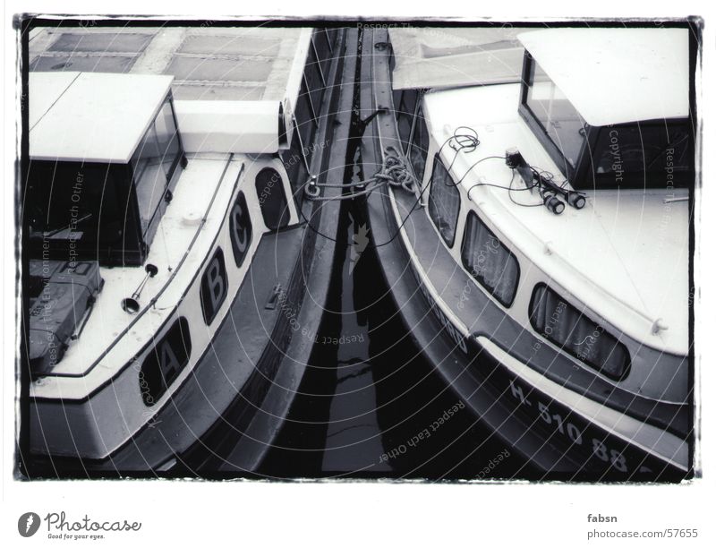 HAMBURGS SIBLINGS Watercraft Black White boat River Hamburg