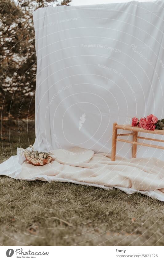 Neutral background flowers inspiration white rustic miniphotoshot neutral mothersday