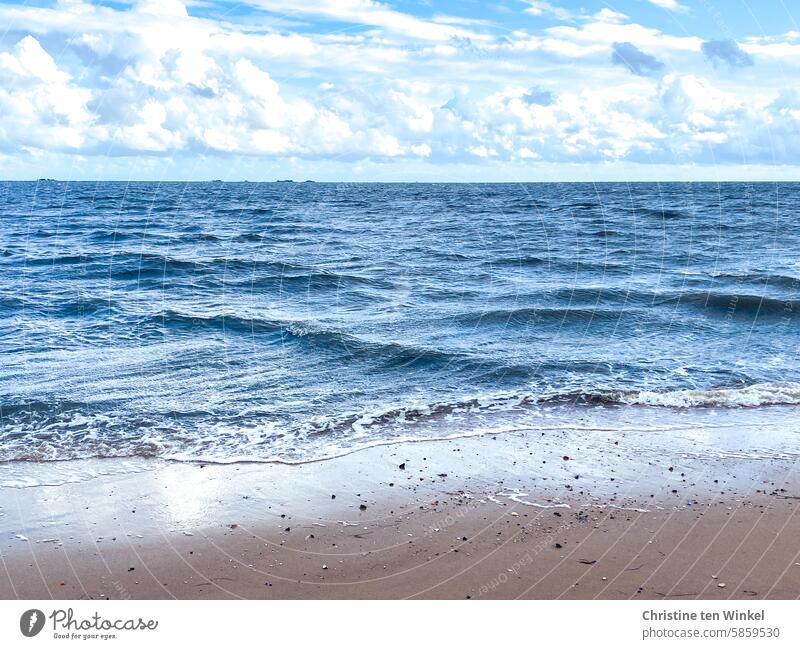 yearning for the sea North Sea Ocean Beach Sand Water Horizon Clouds Sky Clouds in the sky Reflection Vacation & Travel coast Waves Schleswig-Holstein Fohr
